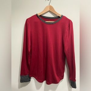 {Cuddl Duds} red and gray pajama top Women's size M